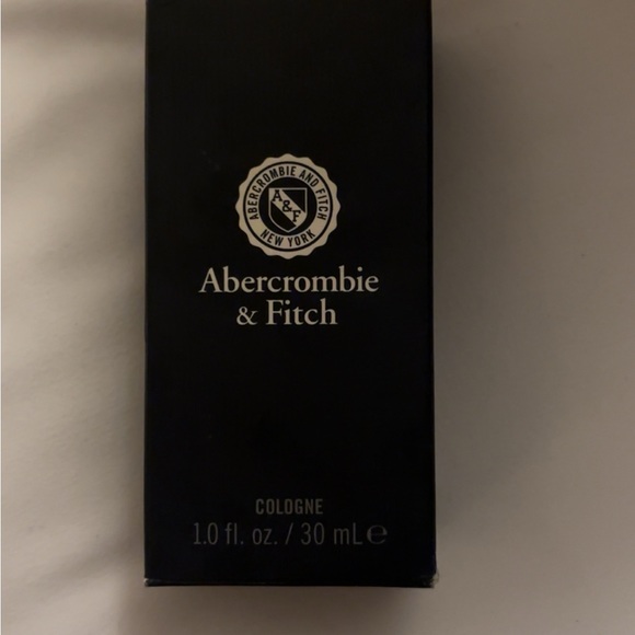 Abercrombie & Fitch - Men's Crest Cologne - Picture 4 of 4